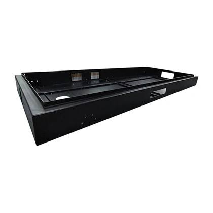 Qual é a demanda do mercado por peças automotivas estampadas em aço atualmente?